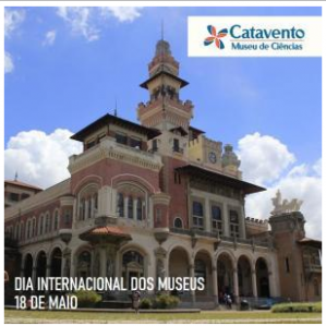 Foto do Palácio das Industrias. A frente um jardim com algumas pessoas circulando 